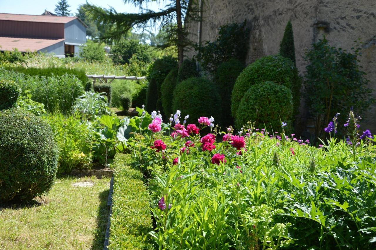 فندق La Ferme Aux Glycines Aillevans المظهر الخارجي الصورة